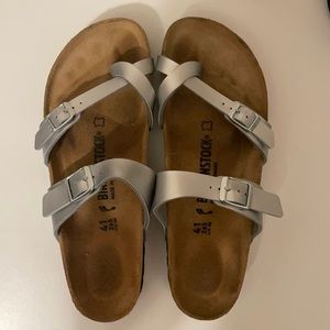 Birkenstock Mayari Sandal